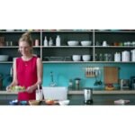 Magic Bullet Personal Blender Set: Bullet Mixer for Smoothies, 250W, Stainless Steel Blades, Dishwasher-Safe Parts - Image 2