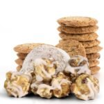 Cookies 'n Cream Popcorn by It's Delish, 16 Oz Jumbo Container - Image 4