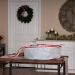Household Essentials 24" Wreath Storage Bag - Image 3