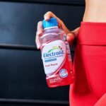 Electrolit Fruit Punch Electrolyte Hydration Beverage - 21 fl oz Bottle: Gluten-Free, Non-Caffeinated - Image 4