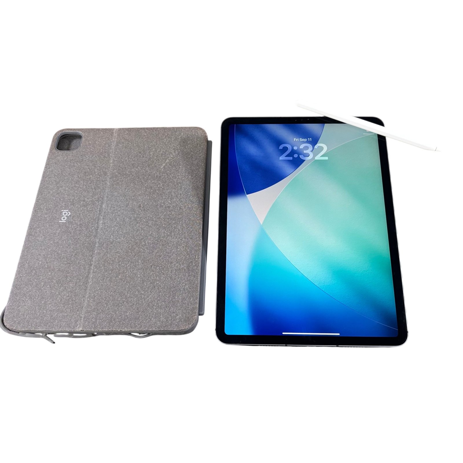 06c614a7-b47f-4005-8ab9-3da5b821e1e2.jpg Apple iPad Pro 3rd Gen MHMV3LL/A 256GB Wi-Fi + Cellular 11" Tablet - Image 1