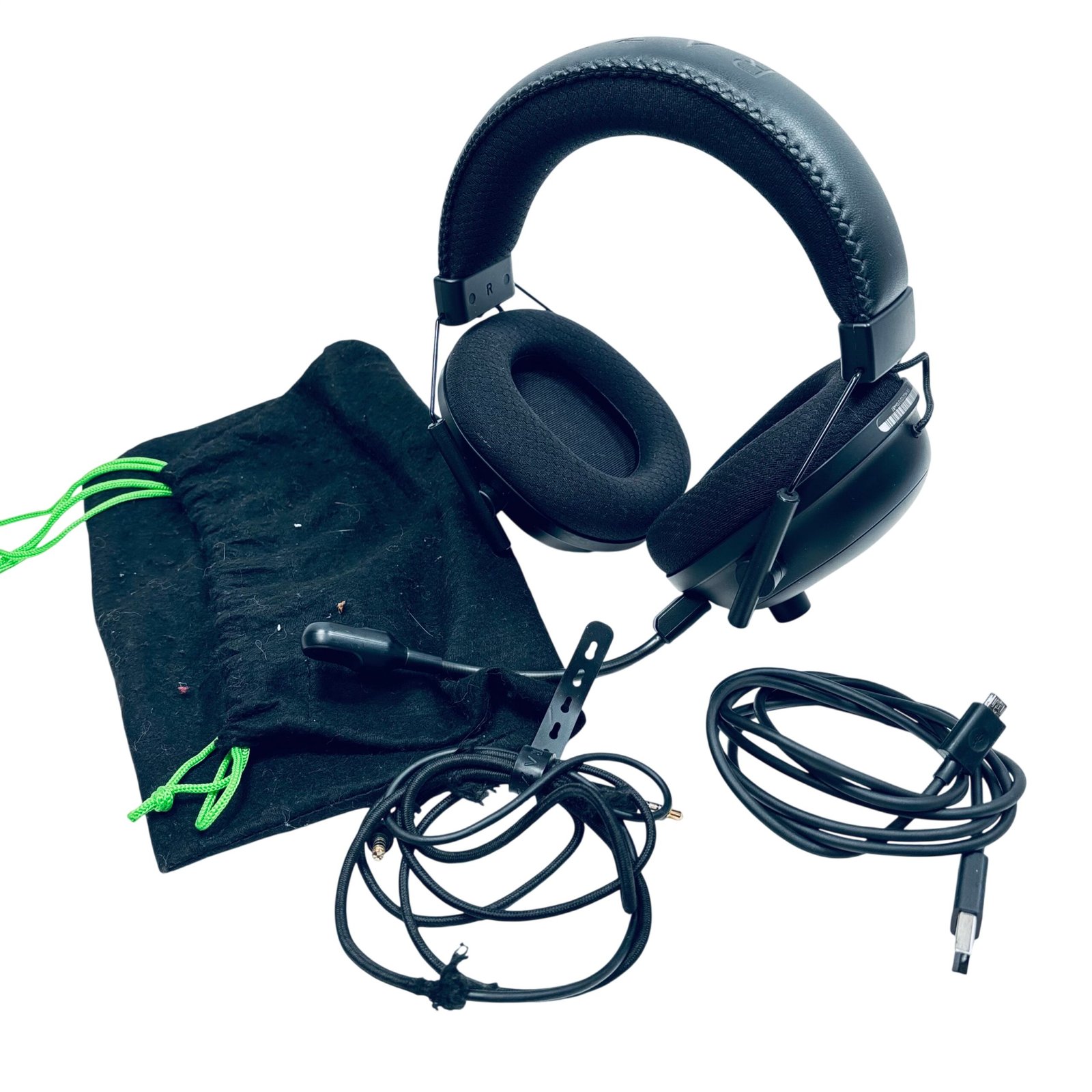 0ea8b704-be4d-4de8-a2d4-e1026c9b79f6.jpg Razer BlackShark V2 Multi-Platform Wireless Gaming Headset - Image 1