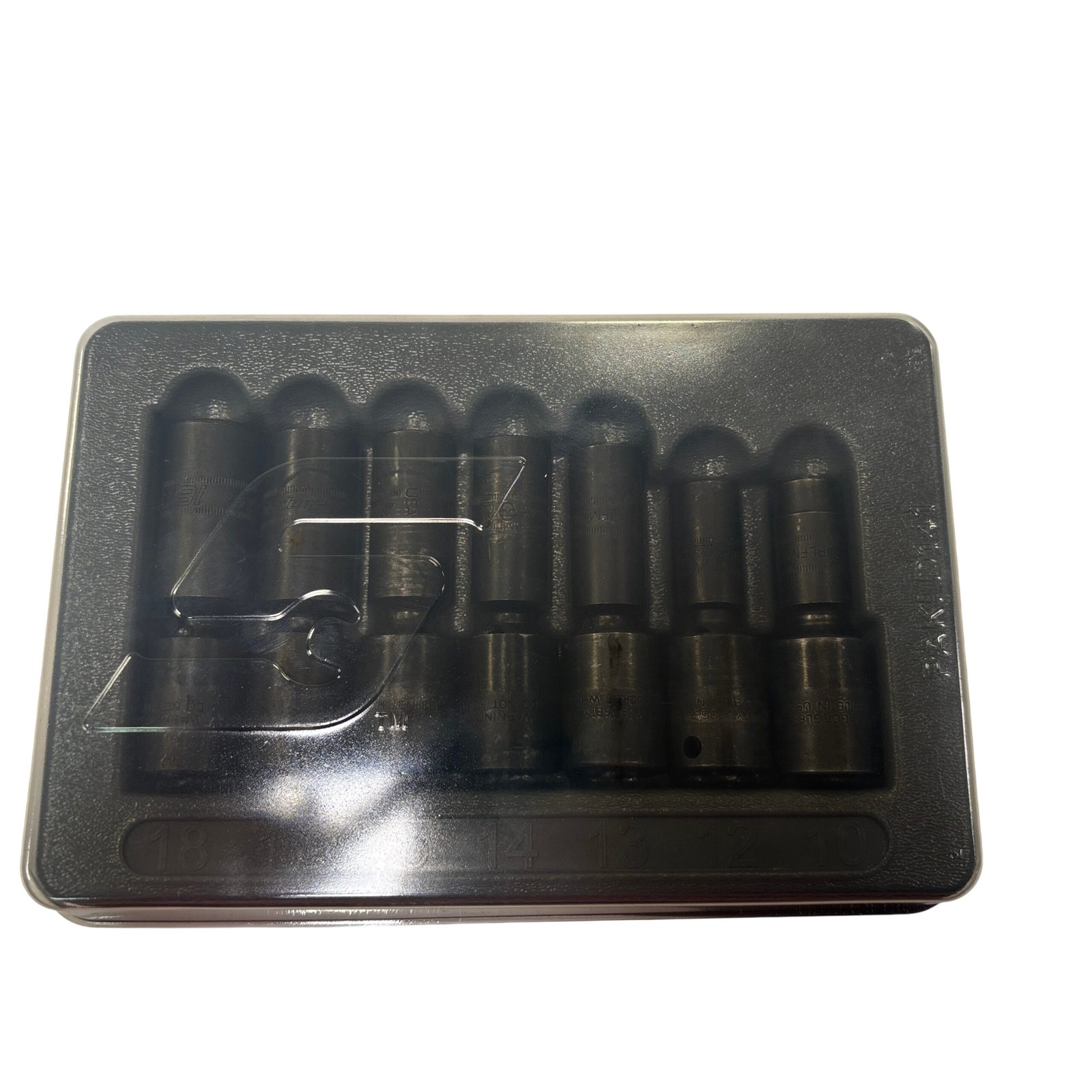 53a30799-120b-42b1-9745-41c5f63155af.jpg Snap-On 207IPLFM 7 pc 3/8" Drive 6-Point Metric Deep Swivel Impact Socket Set - Image 1