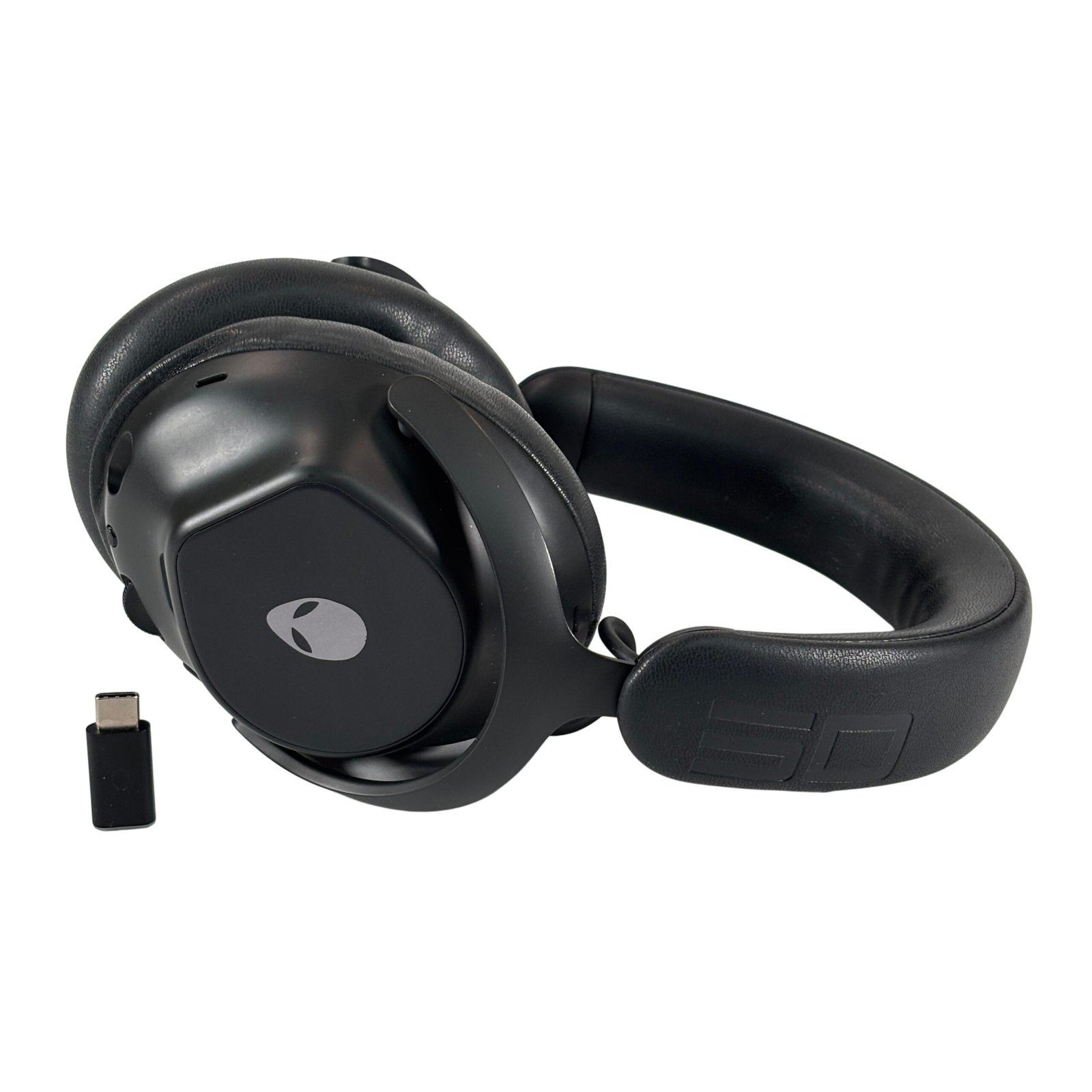7024d024-f8d2-4fd3-b509-cbeac18b5a4d.jpg Alienware Pro Wireless 50 USB-C Recharging Over-the-Ear Gaming Headset - Image 1