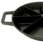 Bayou Classic 10 Inch Round Cast Iron Wedge Cornbread Skillet Bakeware Pan - Image 2