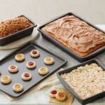 Wilton Ultra Bake Pro 4pc Bakeware Set - Image 2