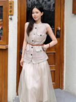 Summer Female Hollow Out O Neck Vest New Women Single Breasted Leisure Vests Fashion Thin Sleeveless Jacket Solid Color Tank Top - Image 2