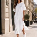 Smiley Letter Print Side Split Loose Oversized Women T‑Shirt Maxi Dress, Crew Neck Short Sleeve Casual Long Tee Dress, Soft Loungewear Nightgown, Streetwear Sundress for Daily Home Party Vacation Travel Shopping Casual Occa
