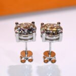 IOGOU 3mm/4mm/5mm/6.5mm/8mm/9mm/10mm/11mm D VVS1 Moissanite Stud Earrings 925 Silver Four Claw Earrings For Women Fine Jewelry - Image 3