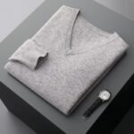 Autumn And Winter New Men's V-Neck Cashmere Loose Thickened Solid Color Wool Knitted Bottoming Shirt Business Casual Sweater - Image 3