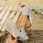 Summer 2026 Outdoor Fashionable Versatile Slope Heel Sandals New Arrival Comfortable Casual Slip-On Women's Shoes - Image 5