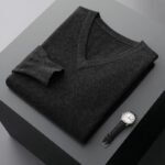 Autumn And Winter New Men's V-Neck Cashmere Loose Thickened Solid Color Wool Knitted Bottoming Shirt Business Casual Sweater - Image 4