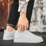Men's Flats Shoes Luxury Men's Sneakers Spring Autumn Outdoor Sport Shoes for Men Fashion Vulcanized Shoe Tenis Para Hombre - Image 3