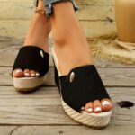 Summer 2026 Outdoor Fashionable Versatile Slope Heel Sandals New Arrival Comfortable Casual Slip-On Women's Shoes - Image 6