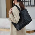 Woven Tote Bag Womens Purse Vegan Leather Shoulder Handbags - Fashion Summer Beach Tote Bags - Large Travel Totes - Image 2