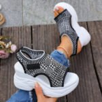 Summer Elegant and Sexy Wedge Thick Soled Sandals Fashionable Best Selling New Comfortable Plus Size Beach Women's Shoes - Image 3