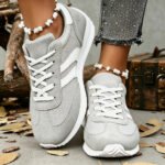 Women Retro Striped Suede Sneakers Lace Up Low Top Casual Shoes Comfort Soft Sole Non Slip Walking Trainers Multicolor Fashion All Match Daily Outdoor Sports Footwear For Ladies All Seasons Daily Wear - Image 3