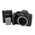 Canon EOS Rebel XS 10.1-Megapixel CMOS 2.5-inch LCD Compact Digital SLR Camera