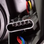 Replacement Driver and Passenger Side Halogen Headlight, With bulb(s), OE Comparable Finish - Image 7