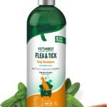 Vet's Best Flea & Tick Shampoo for Dogs, Plant-Based, 12 oz