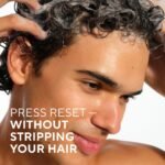 Native Coconut & Vanilla Moisturizing Shampoo - Image 5