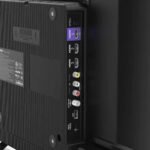 Roku 24R2E5 24 inch Class Select Series HD LED Smart TV - Image 4